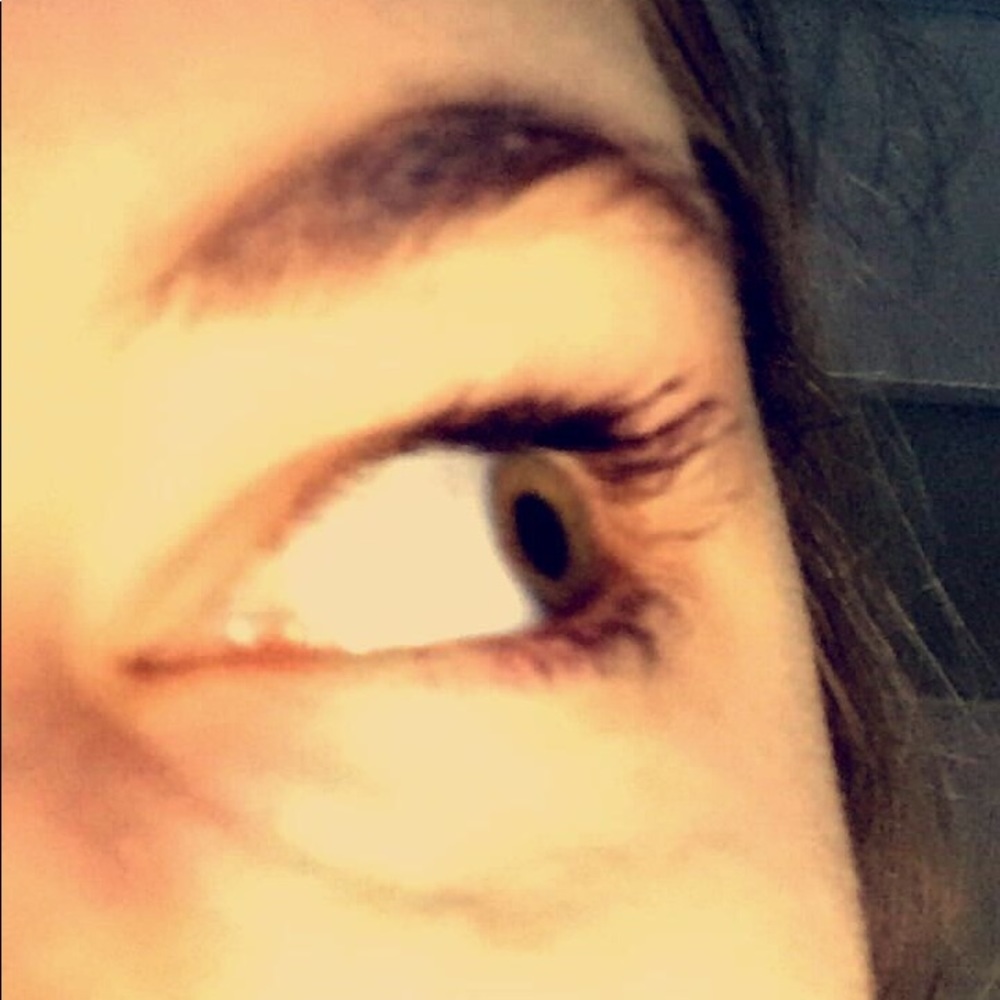 Meet your Posher, Cait